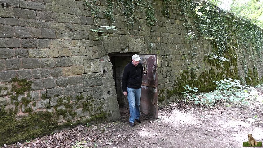 Ausgang des Flucht- u. Rückzugsraumes